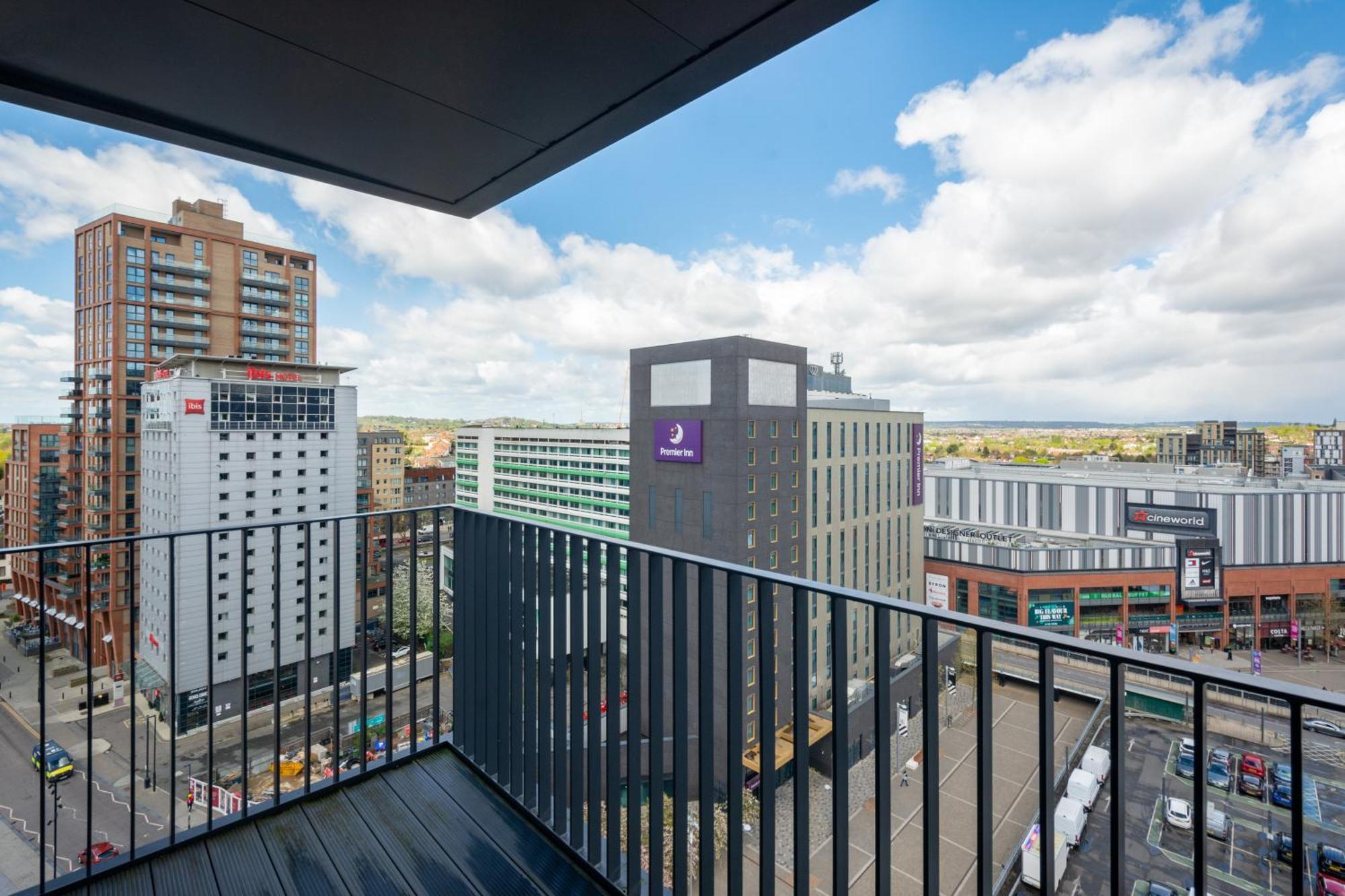 Mysquare State-Of-The-Art 1 Bedroom Apartments Near Wembley Park Londres Extérieur photo